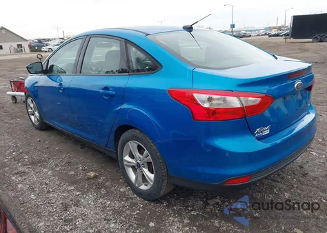 2013 Ford Focus Se z USA, uszkodzony, nr VIN 1FADP3F22DL305081